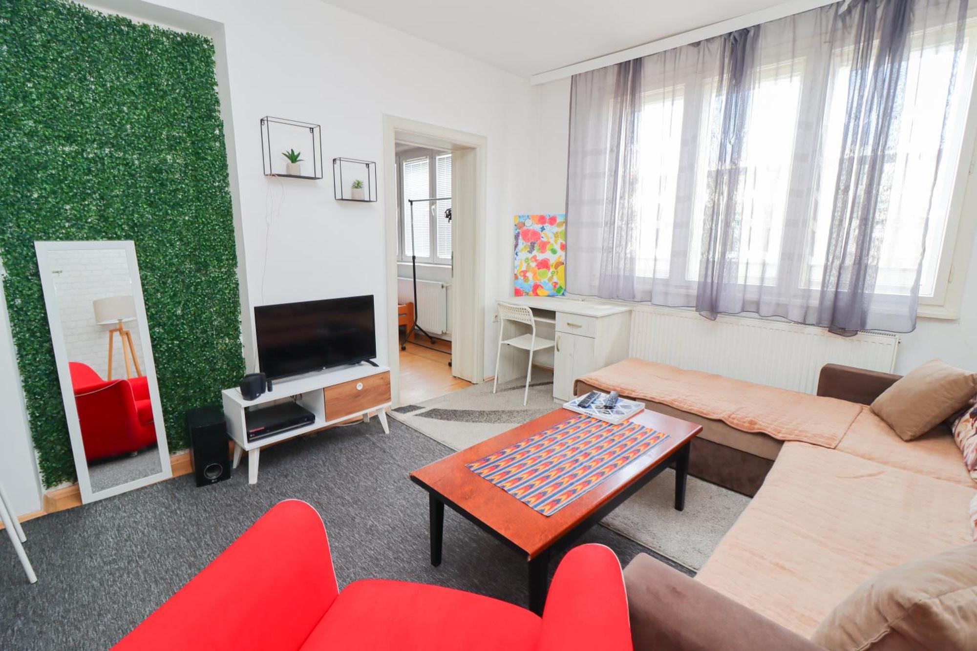 Mother Teresa Apartment *